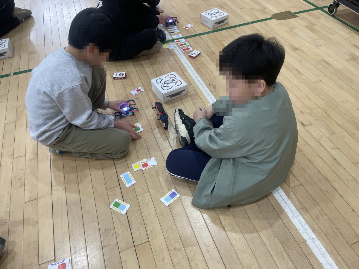 03_용정초_소형기체_짝활동.jpg