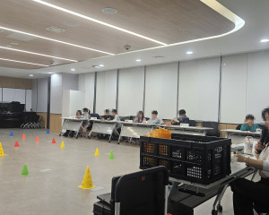 동네에서 시작한 첫 비행, 동작구청 …