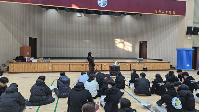 기체 조립 점검에서 체육관 비행까지 이어 간 포천 영북고 드론교육 후기