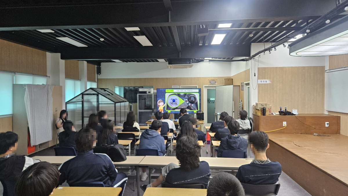 01_교육현장_기록.jpg