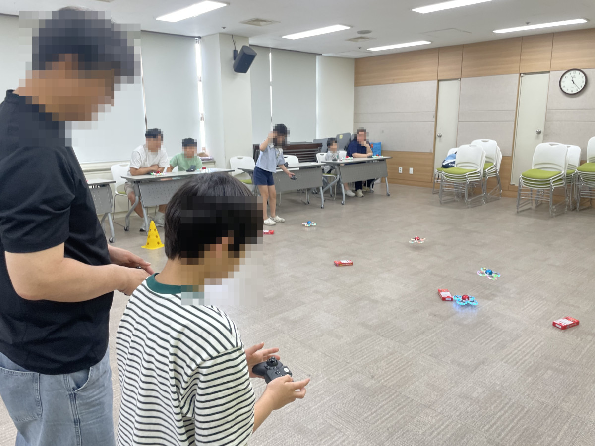 06_강사_조종보조.jpg