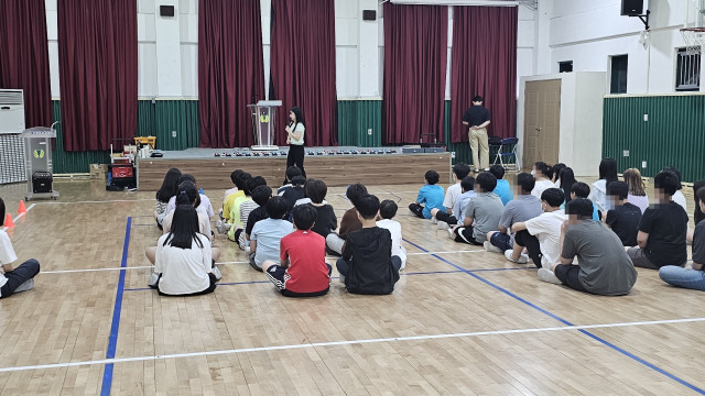 서울시 삼양초 드론교육, 준비와 정지비행을 차례로 익힌 첫 비행