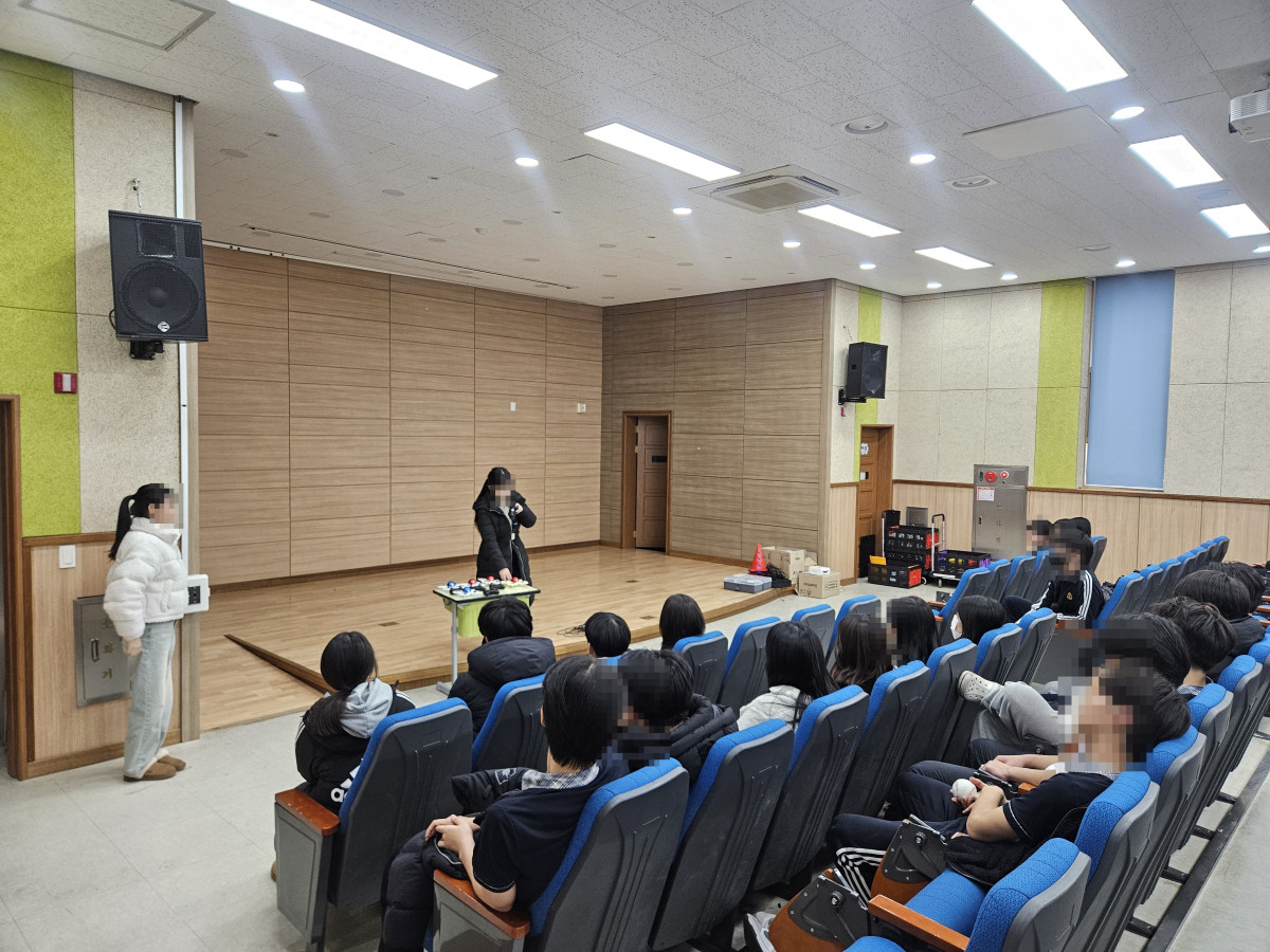 09_협력활동_기록.jpg