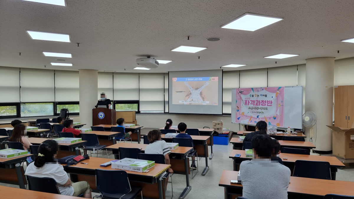 01_교육현장_기록.jpg